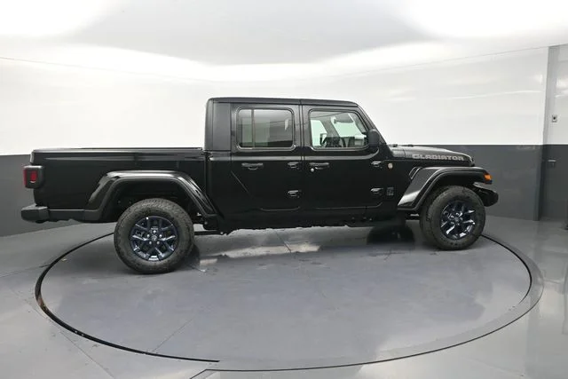 New 2026 Black Clear-Coat Exterior Paint Jeep 85th Anniversary Edition image 10