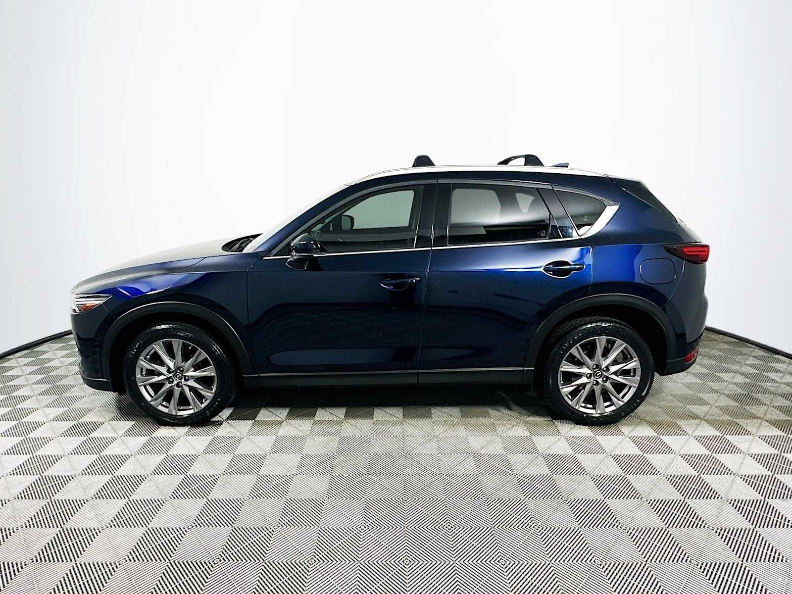 Used 2019 Deep Crystal Blue Mica Mazda Grand Touring image 4