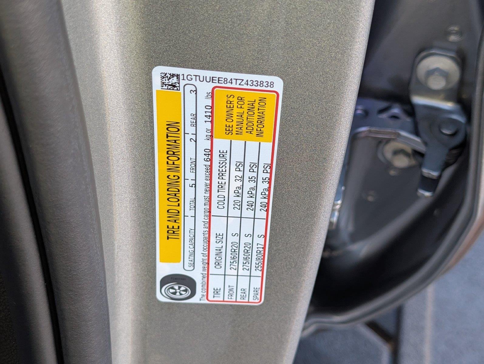 2026 GMC Sierra 1500 AT4 - Photo 14