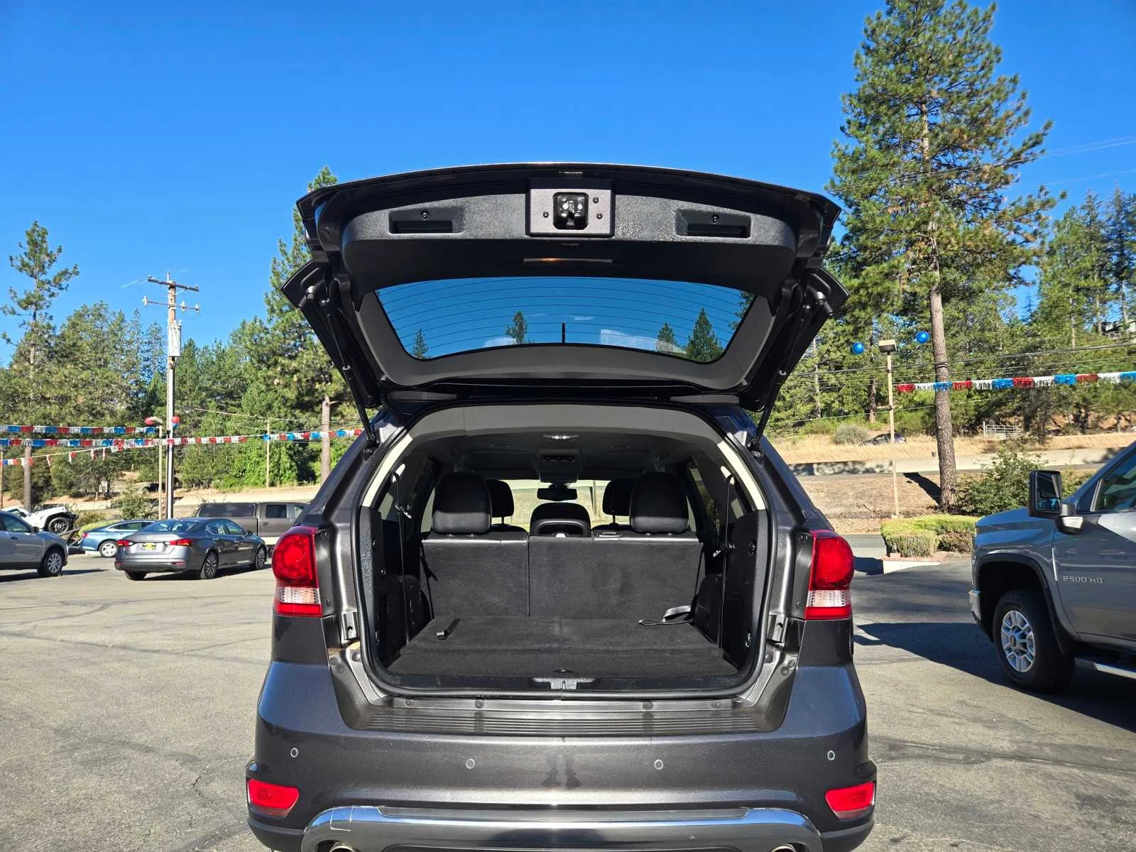 Used 2018  Dodge Crossroad image 29