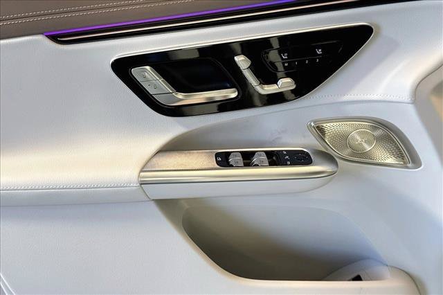 New 2026 Polar White Mercedes-Benz EQE 320+ image 45