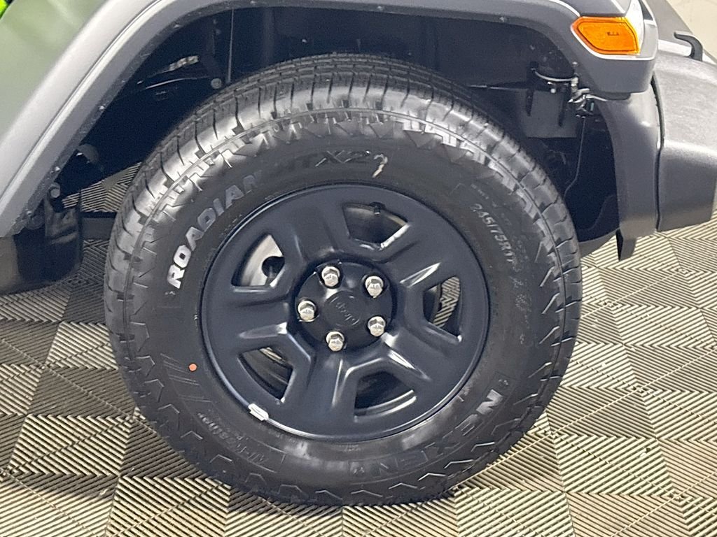New 2026 Mojito Clear-Coat Exterior Paint Jeep Sport S image 22