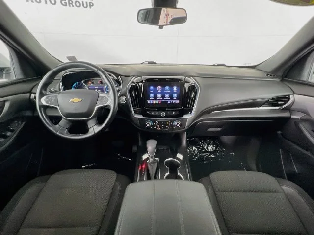 Used 2022 Silver Chevrolet 1LT image 24