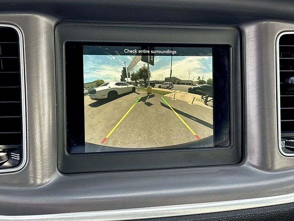 Used 2022 Black Dodge SXT image 20