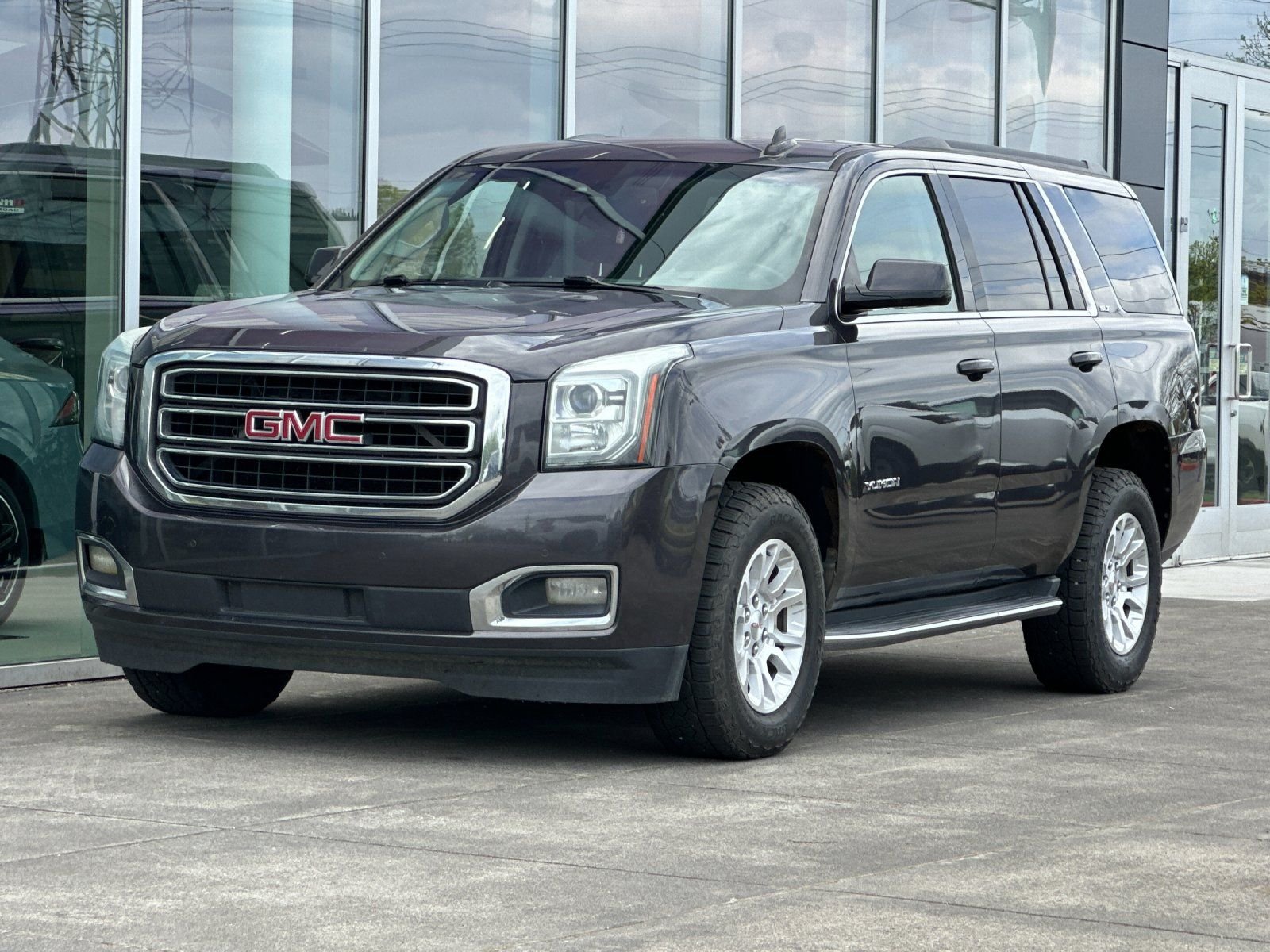Used 2015 Iridium Metallic GMC SLT image 7