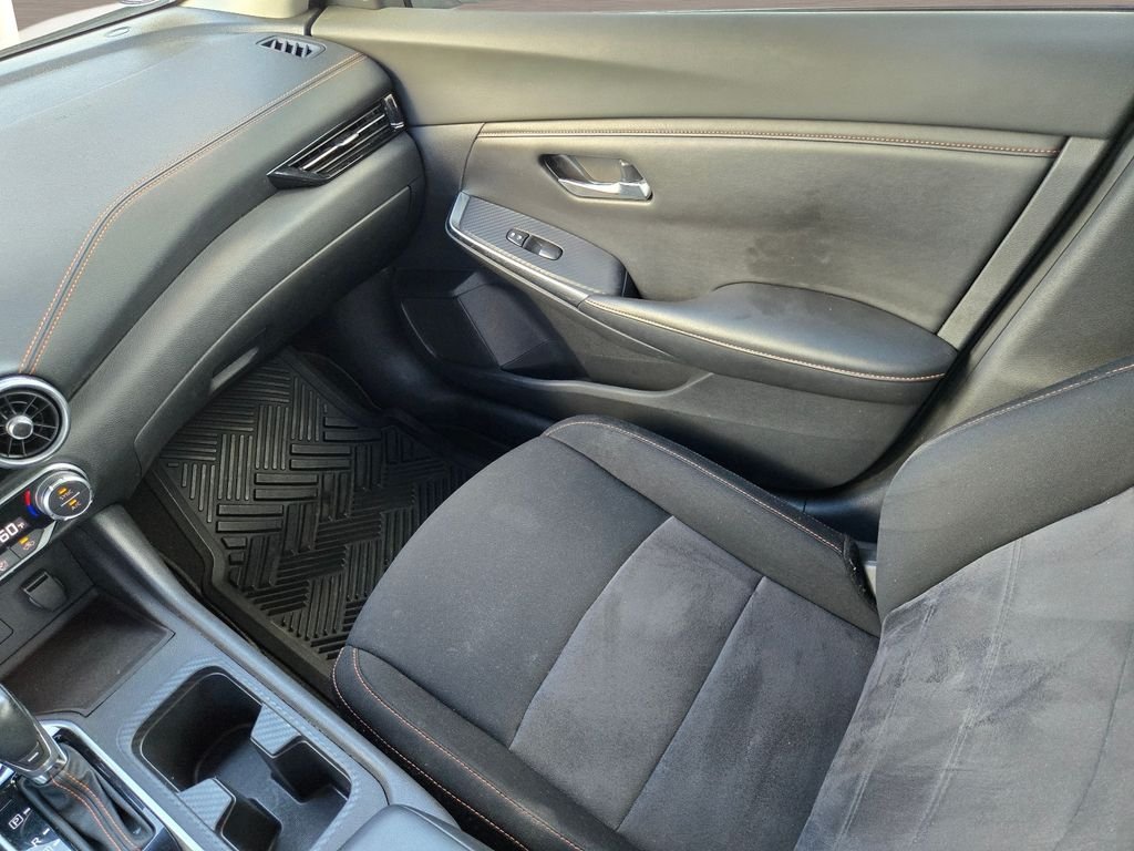 Used 2023 White Nissan SR image 13