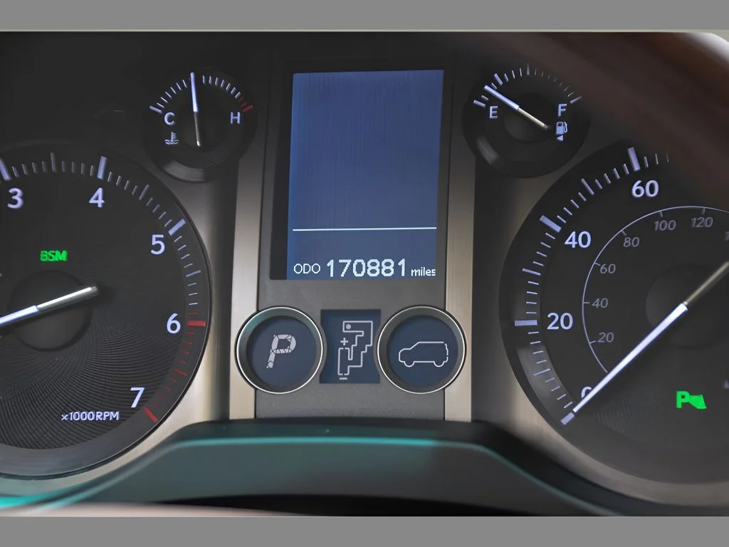Used 2015 Black Onyx Lexus Base image 20