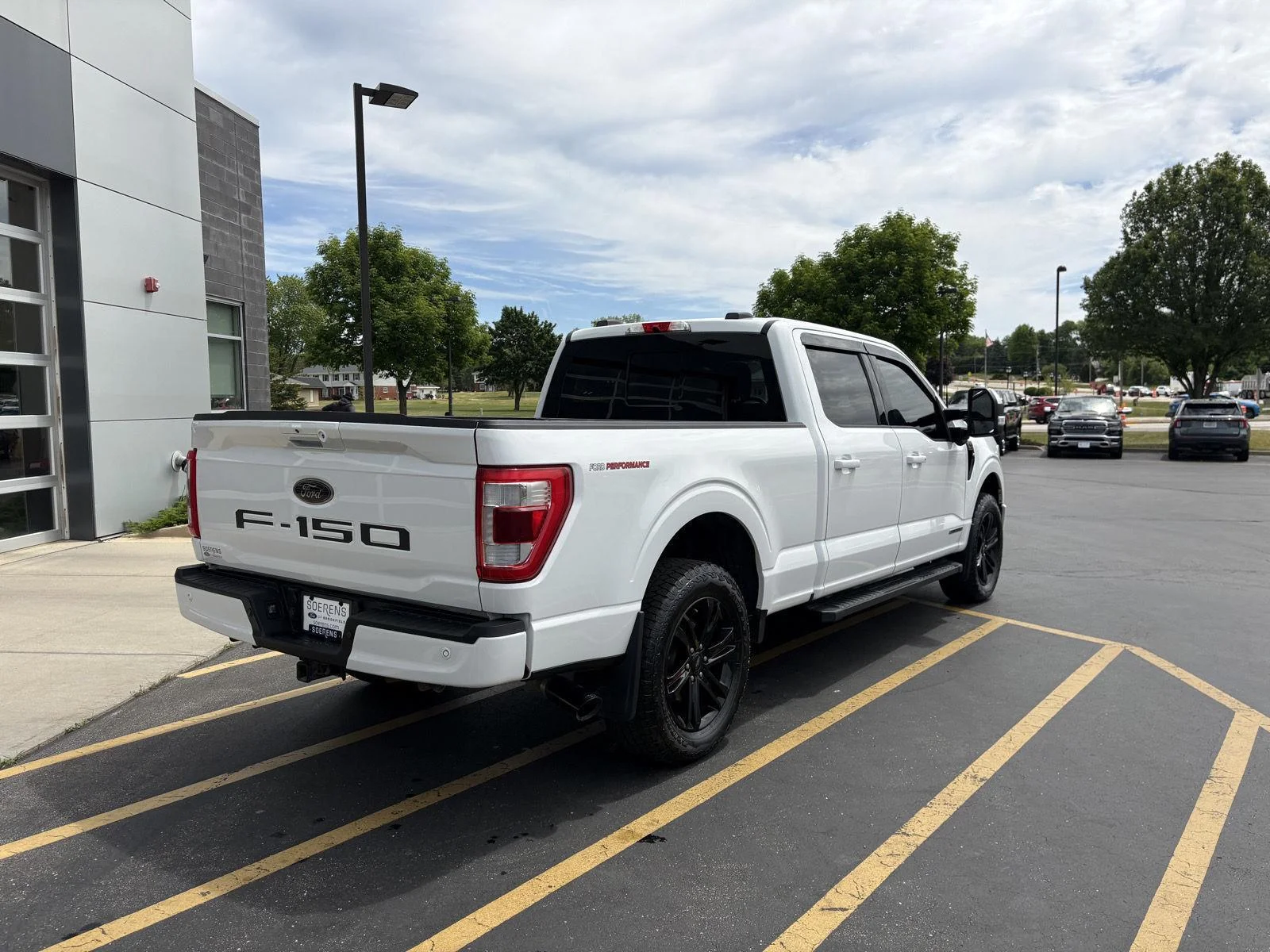 Used 2021 Oxford White Ford LARIAT image 6