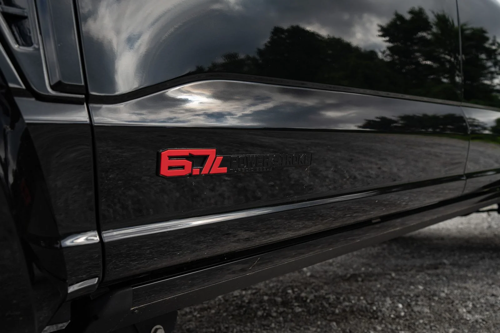 Used 2024 Black Ford Limited image 13