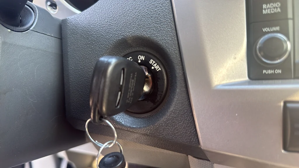Used 2008 Black Chrysler Limited image 25