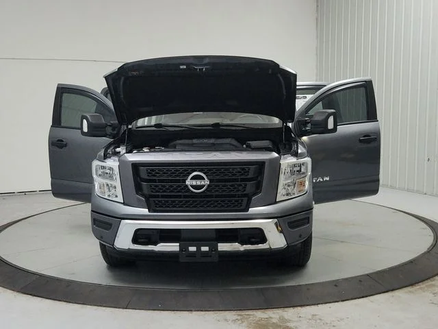 Used 2024 Gray Nissan SV image 11