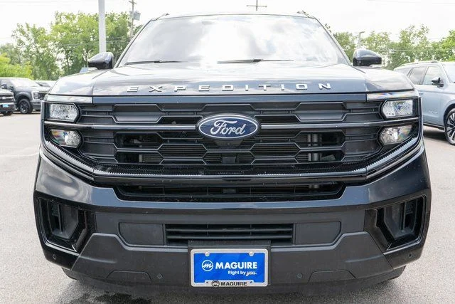 Used 2025 Black Ford Active image 3