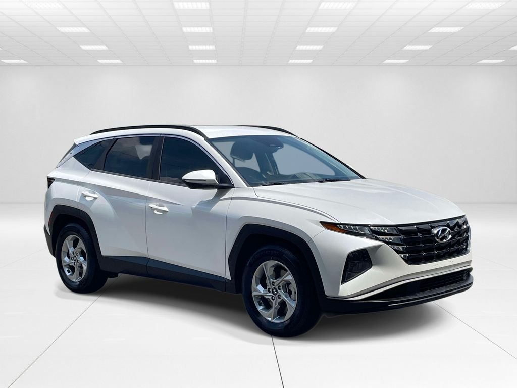 Used 2022 Gray Hyundai SEL image 1