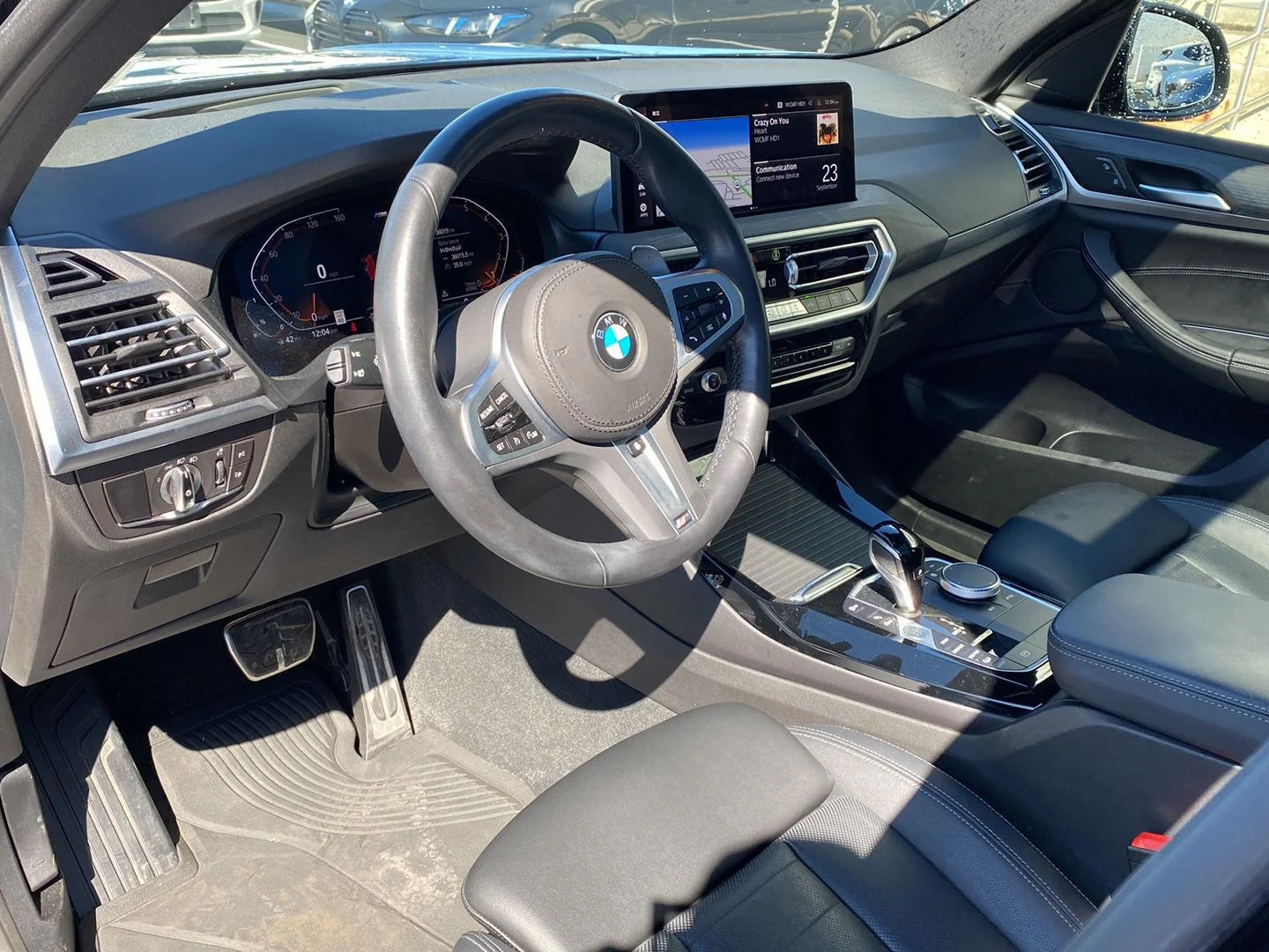 Used 2024 Black Sapphire Metallic BMW xDrive30i image 10