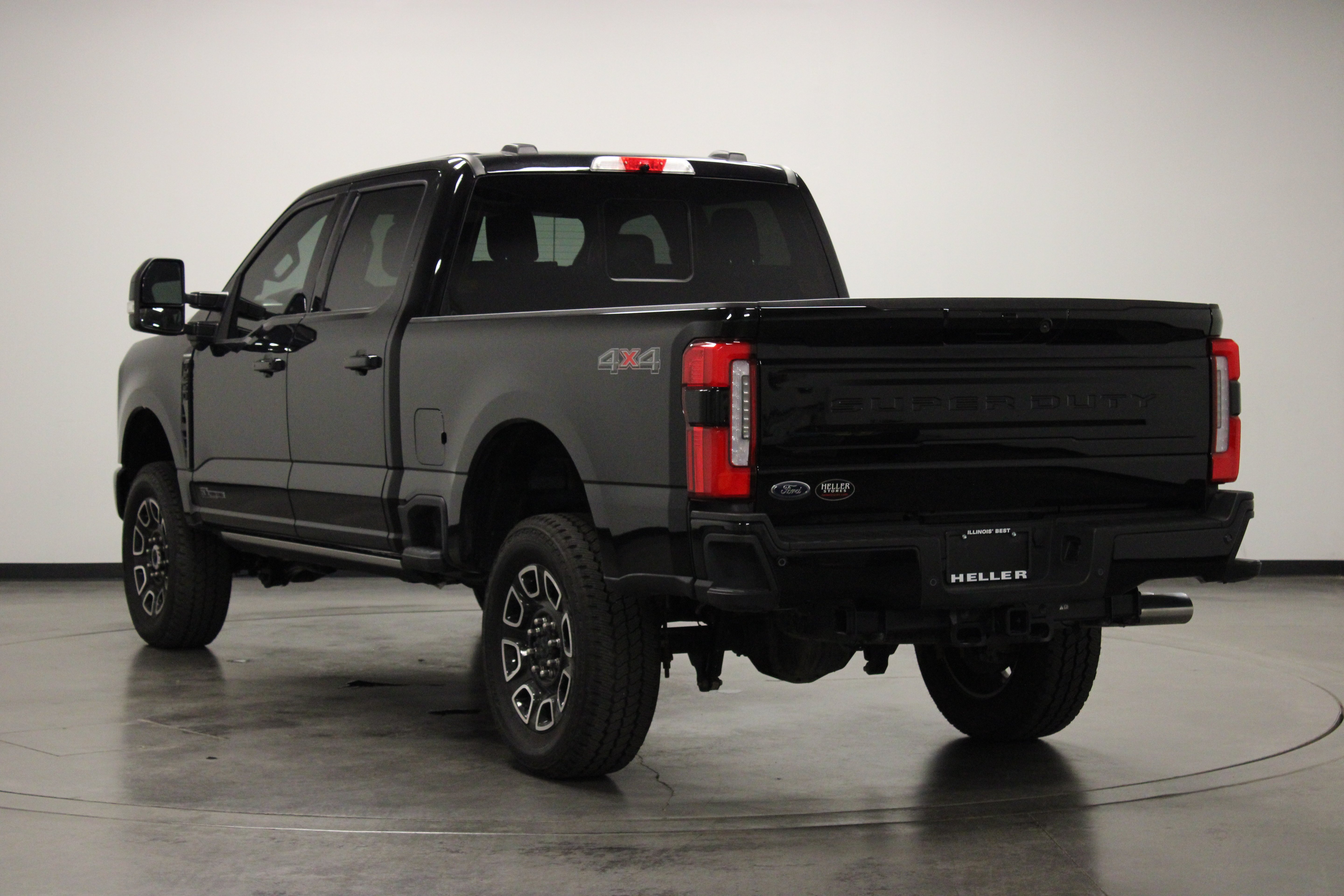 Used 2026 Agate Black Metallic Ford Platinum image 6