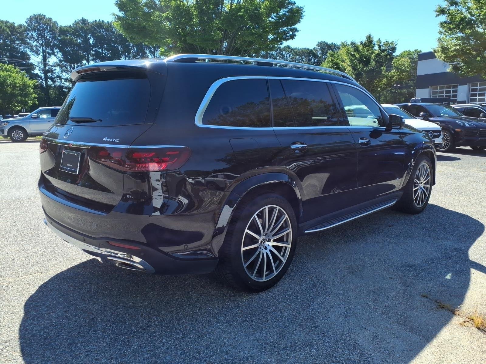 Used 2025 Obsidian Black Metallic Mercedes-Benz GLS 580 image 5