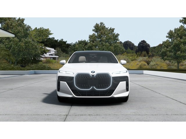 New 2026 Mineral White Metallic BMW 740i xDrive image 3