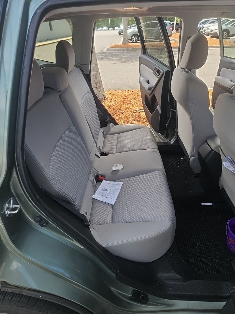 Used 2015 Green Subaru 2.5i Premium image 9