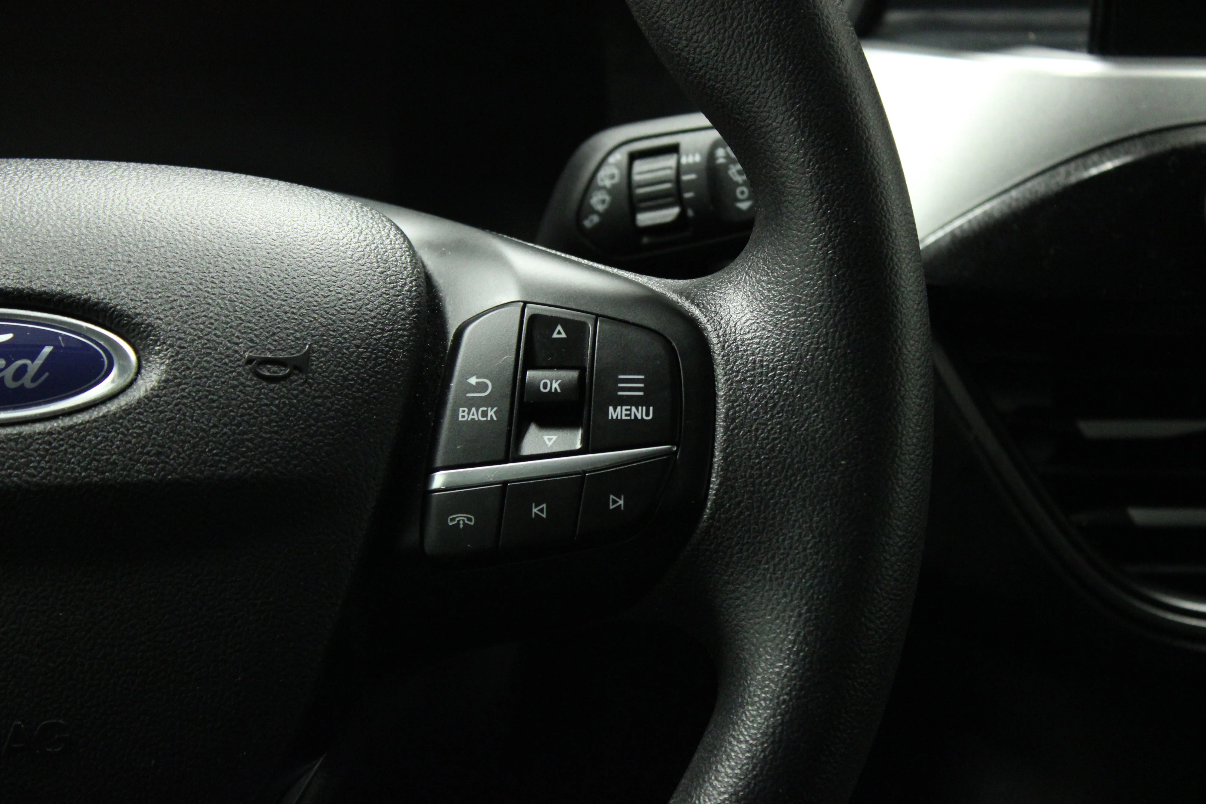 Used 2025 Gray Metallic Ford Active image 22