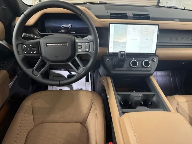 New 2026 Fuji White Land Rover S image 18