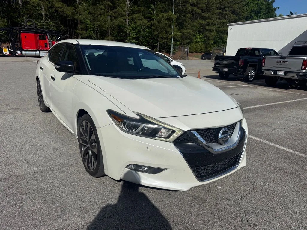 2016 Nissan Maxima 3.5 SR's photo