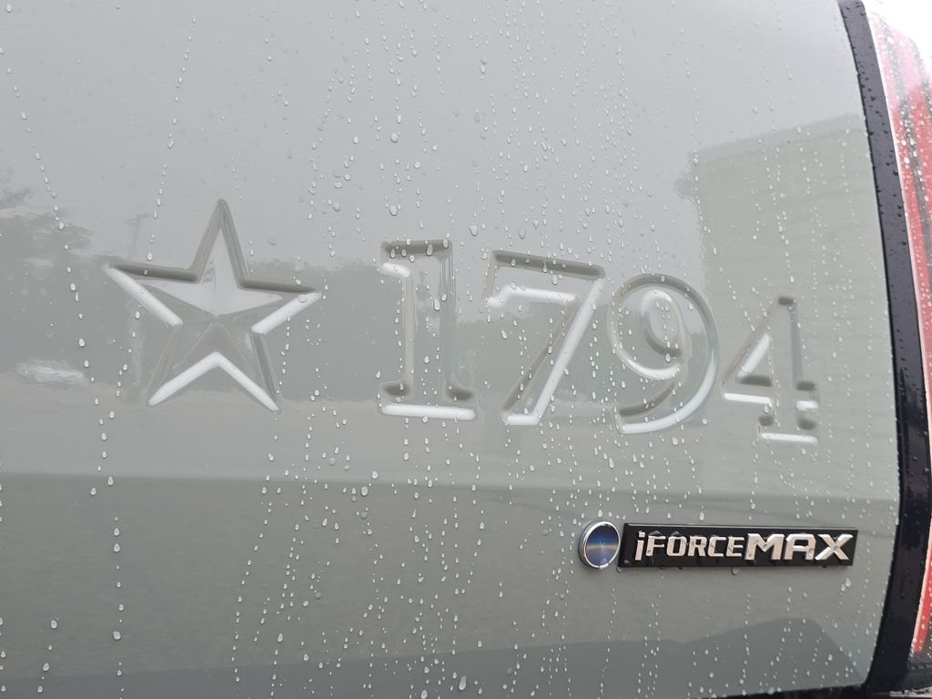 2026 Toyota Tundra 1794 Edition - Photo 36
