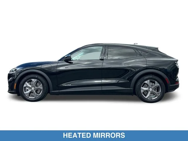 Used 2022 Black Ford Select image 9