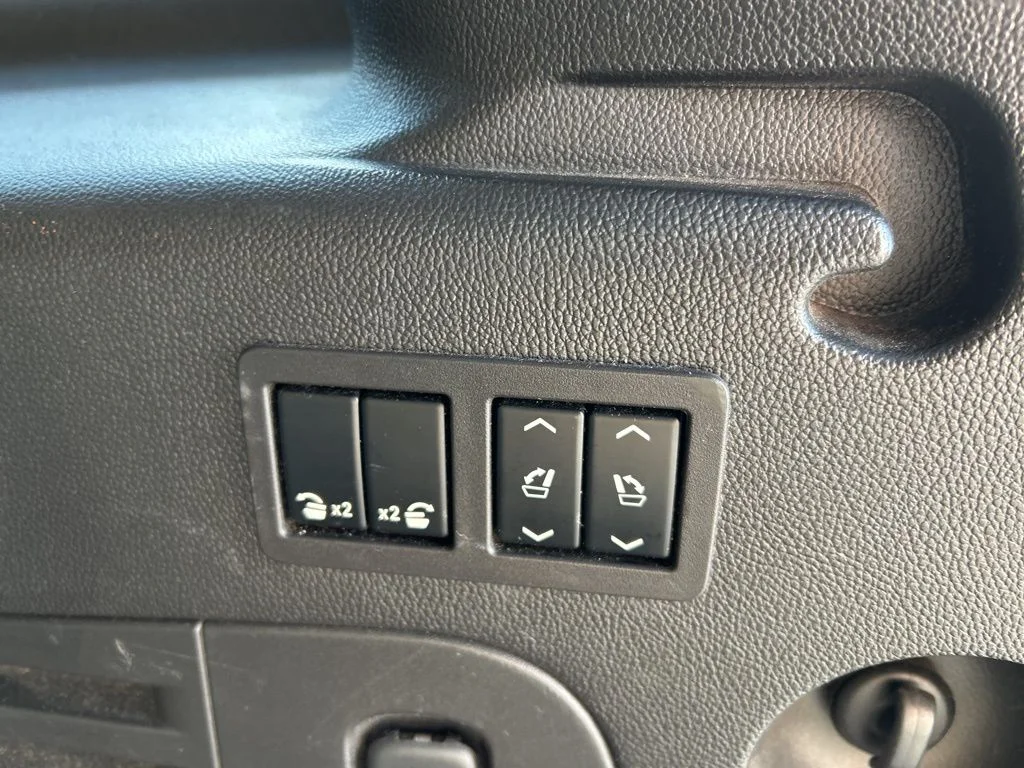 Used 2016 Black Chevrolet LTZ image 9