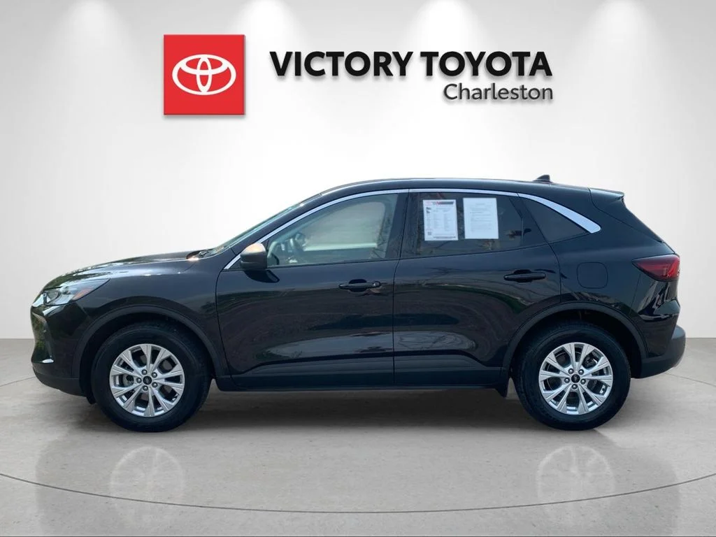 Used 2024 Black Ford Active image 2