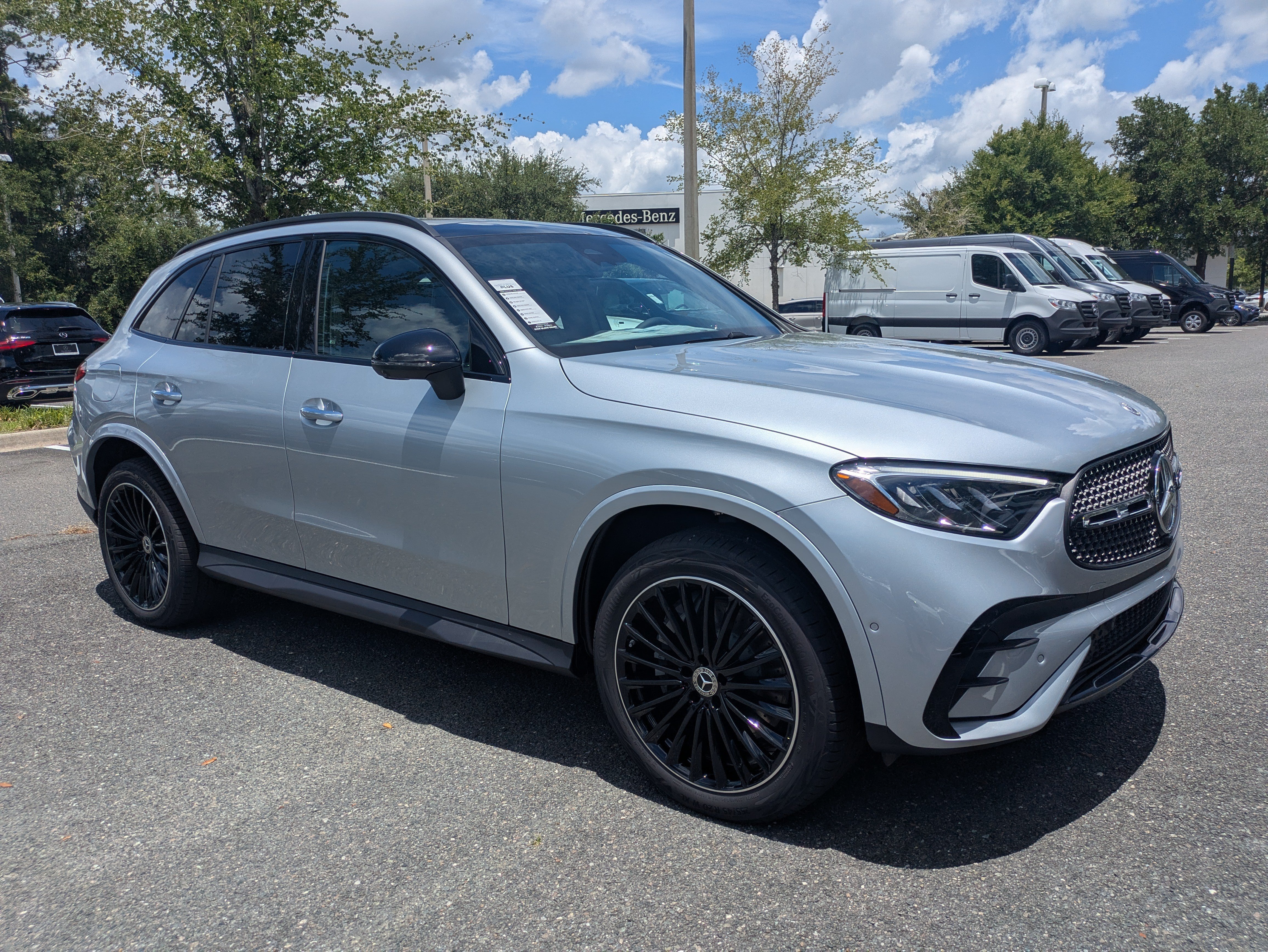 New 2026 Cirrus Silver Metallic Mercedes-Benz GLC 300 image 1