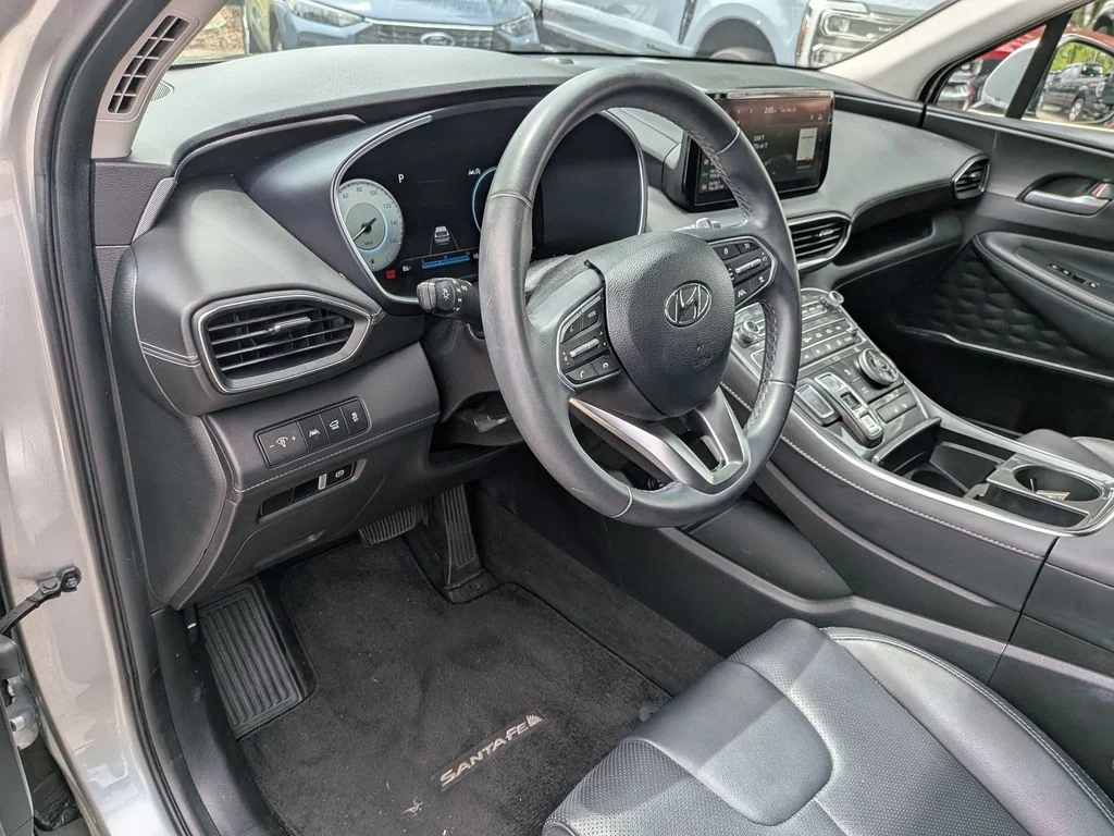 Used 2023 Silver Hyundai SEL image 33