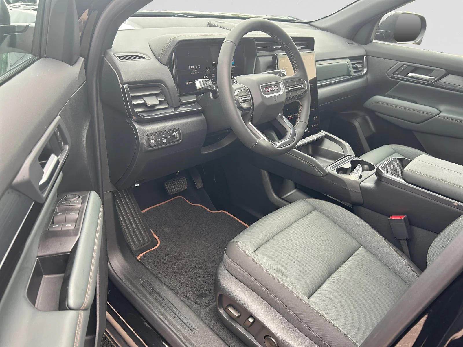 New 2027 Ebony Twilight Metallic GMC AWD AT4 image 13