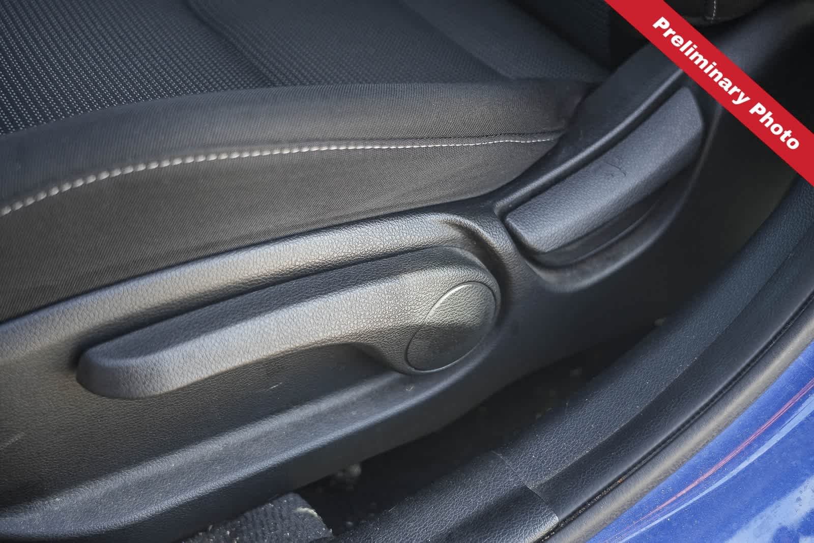 Used 2017 Deep Sea Blue Kia LX image 18