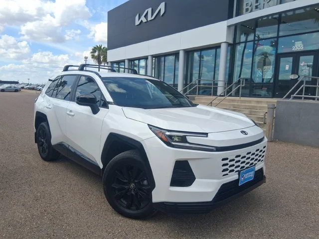 2026 Toyota RAV4 SE