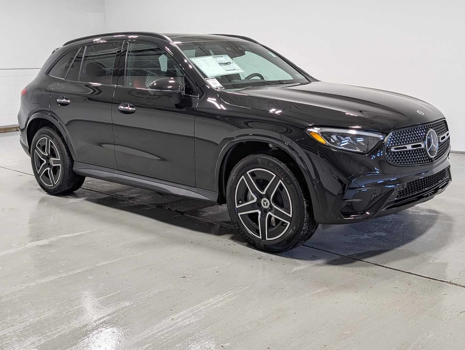 Certified Used 2026 Obsidian Black Metallic Mercedes-Benz GLC 300 image 6