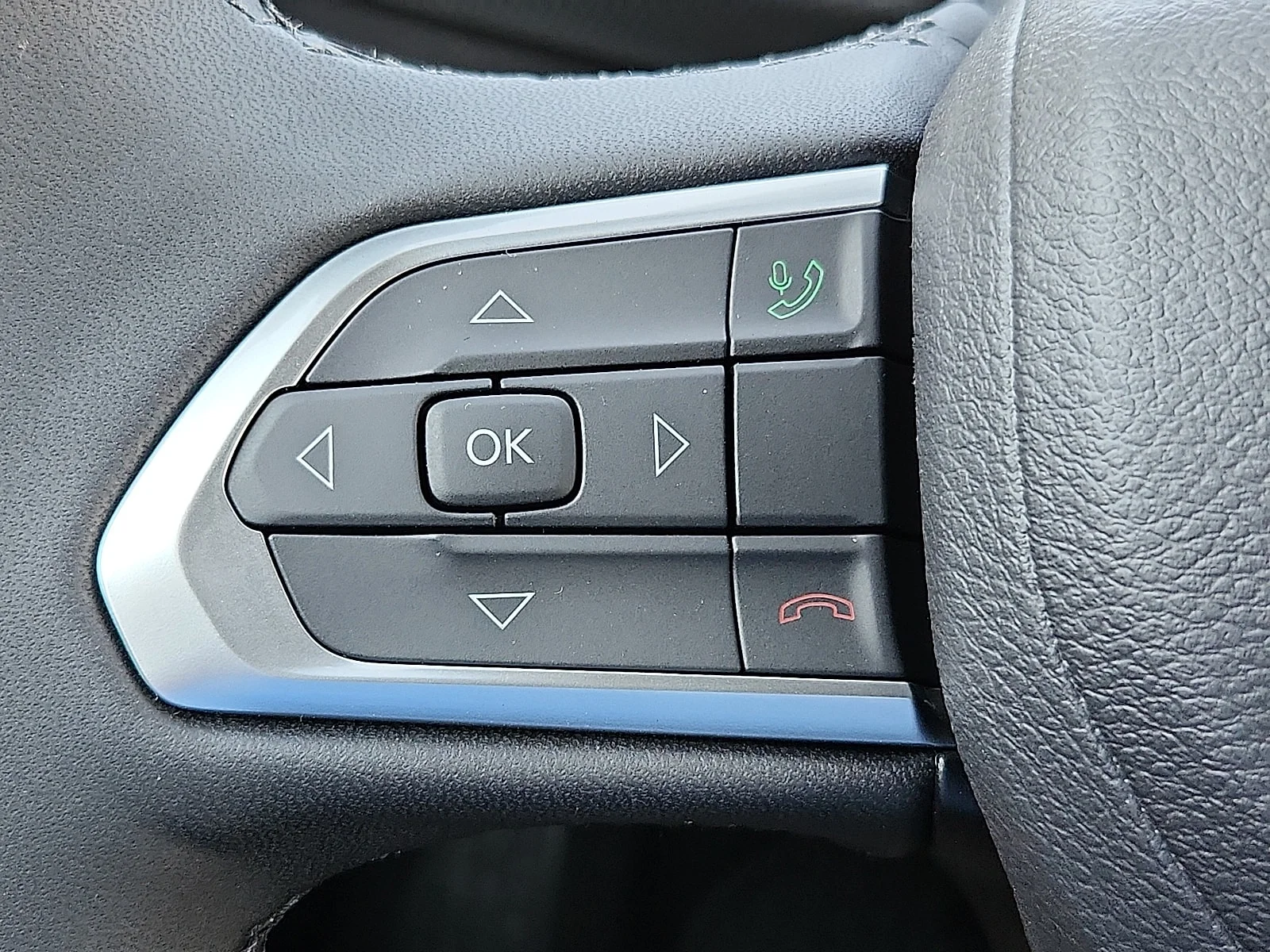 New 2026 Blue Jeep LATITUDE ALTITUDE 4X4 image 16