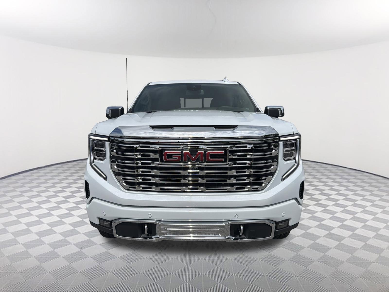 2026 GMC Sierra 1500 Denali - Photo 8