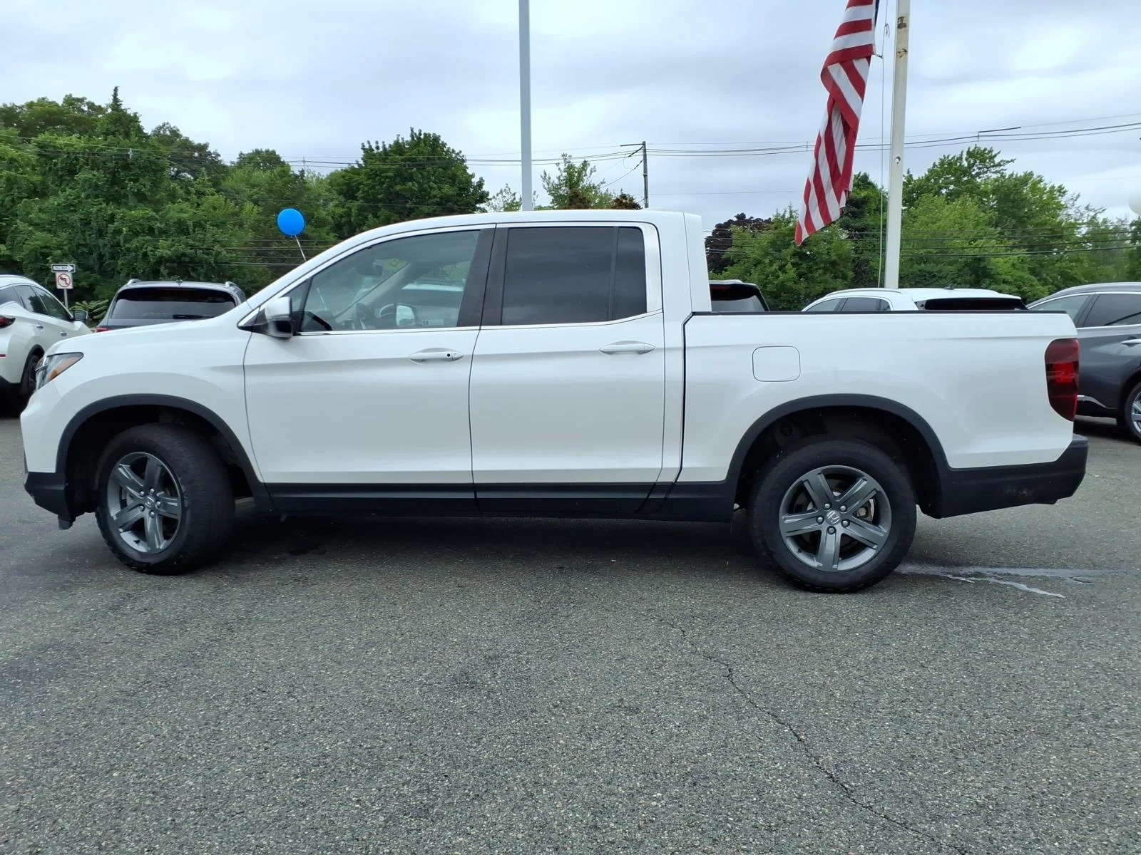Used 2023 Platinum White Pearl Honda RTL image 7