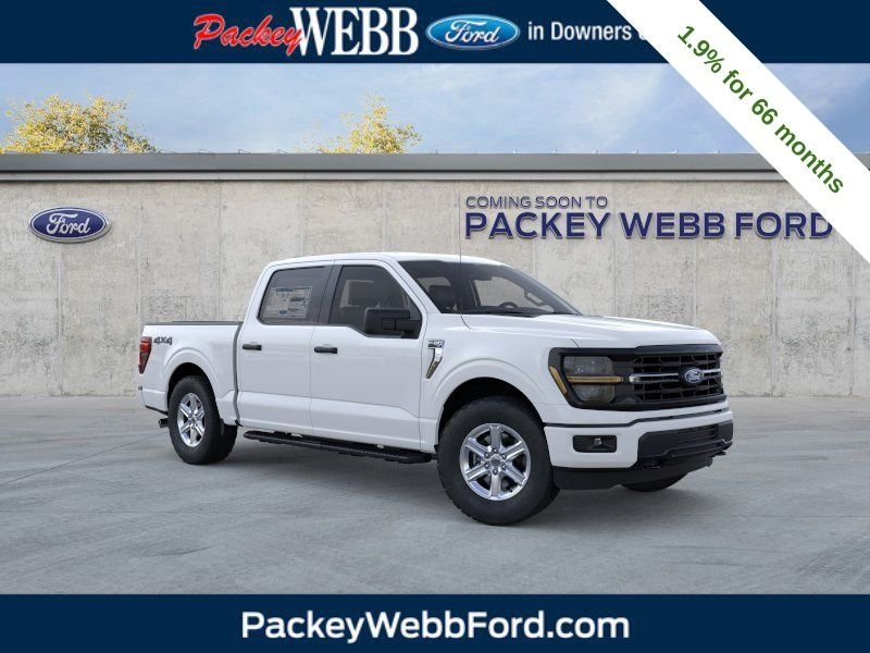 New 2026 Oxford White Ford XLT image 1