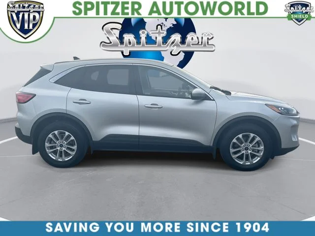 Used 2020 Silver Ford SE image 10