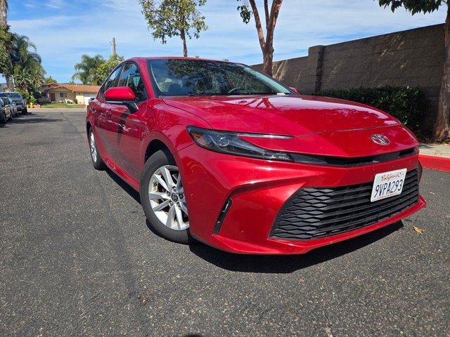 2025 Toyota Camry LE