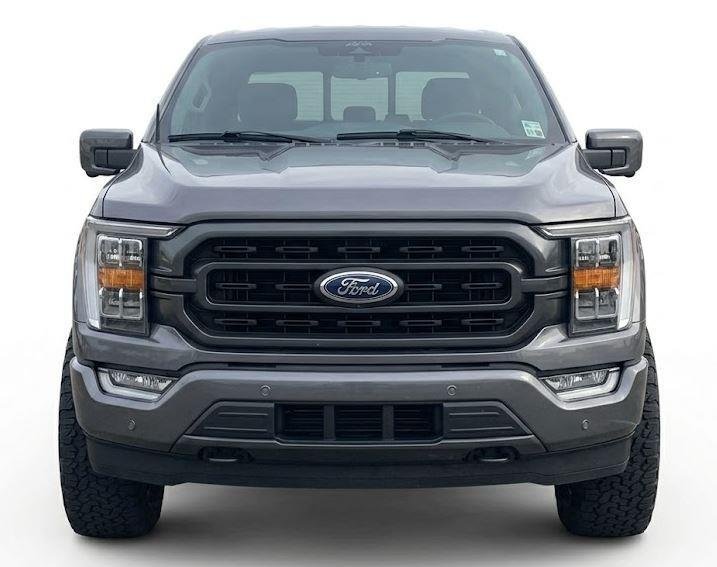 Used 2023 Carbonized Gray Metallic Ford LARIAT image 3
