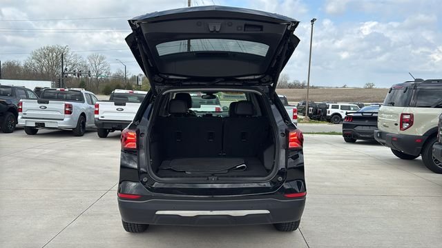 Used 2023 Black Chevrolet Premier image 14