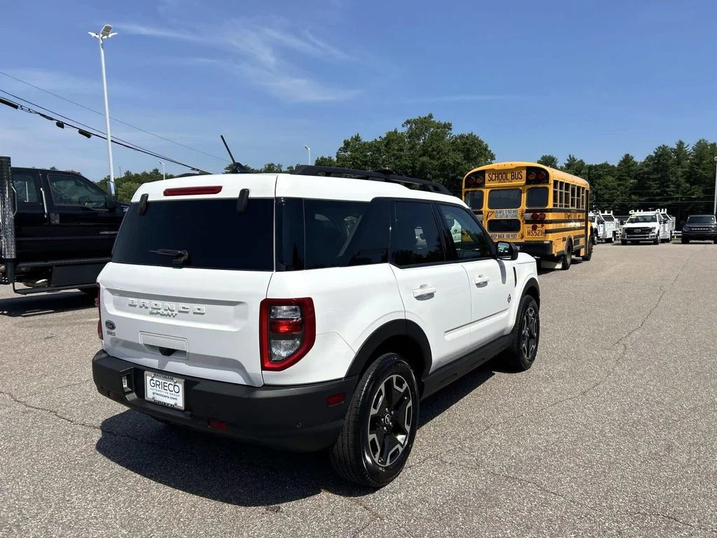 Used 2023 White Ford Outer Banks image 3