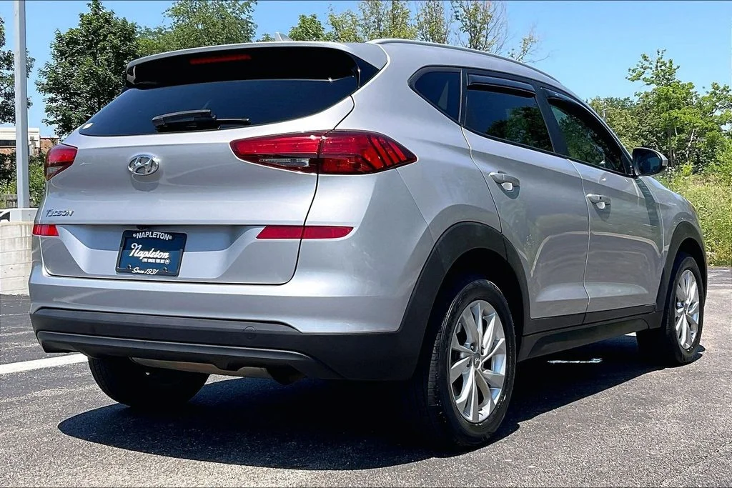 Used 2020 Silver Hyundai Value image 13