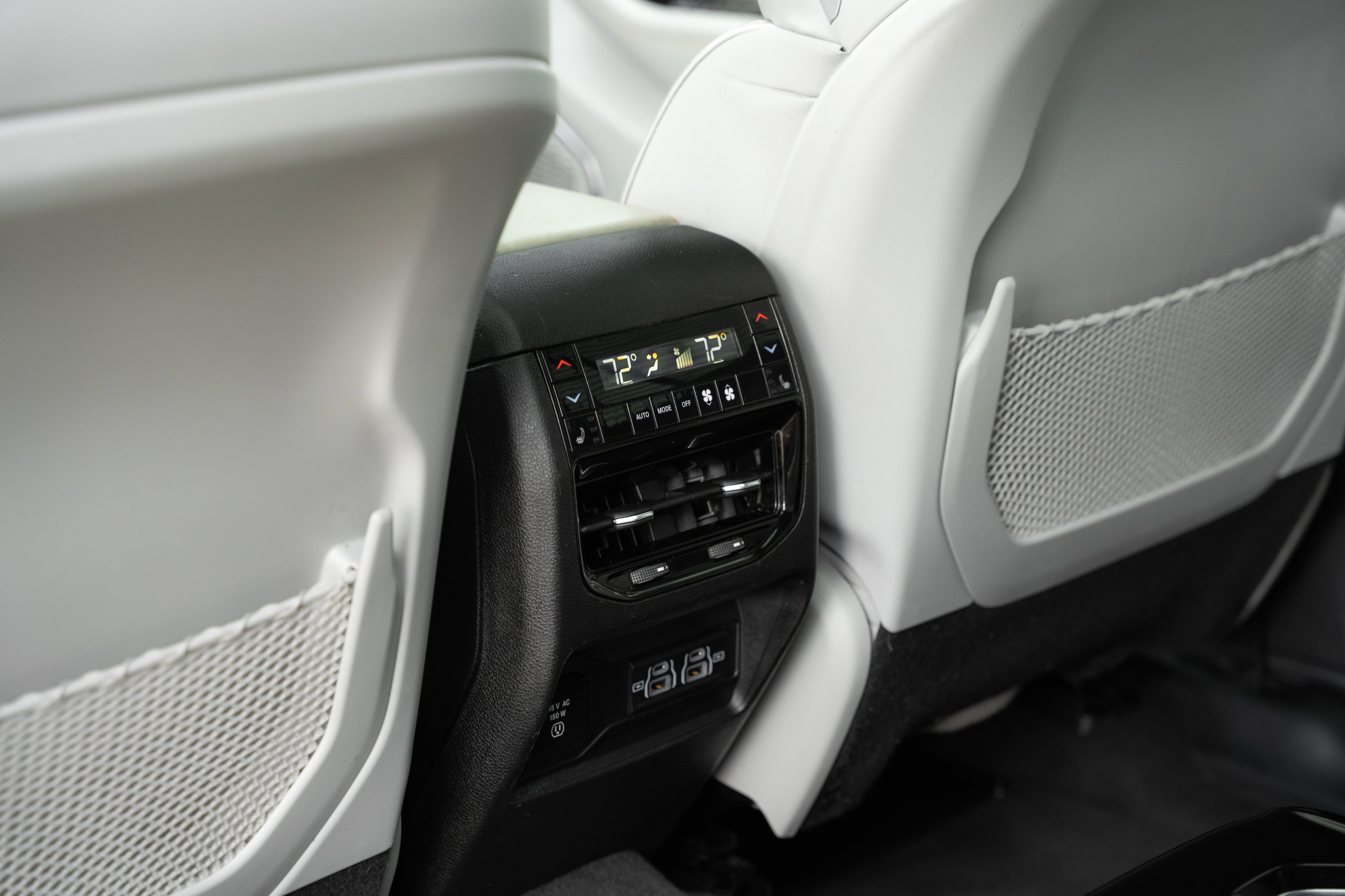Used 2021 Silver Zynith Jeep Summit image 29