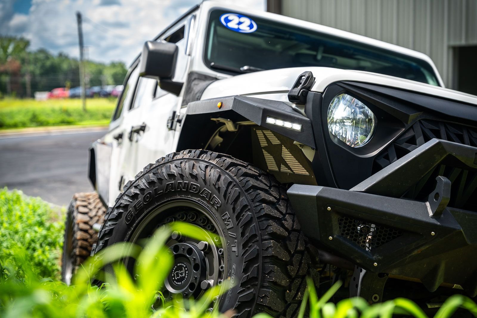 Used 2022 White Jeep Unlimited Sport Altitude image 2