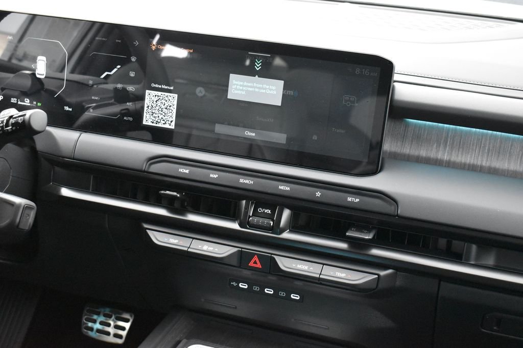 New 2027 Glacial White Pearl Kia X-LINE SX PRESTIGE image 16