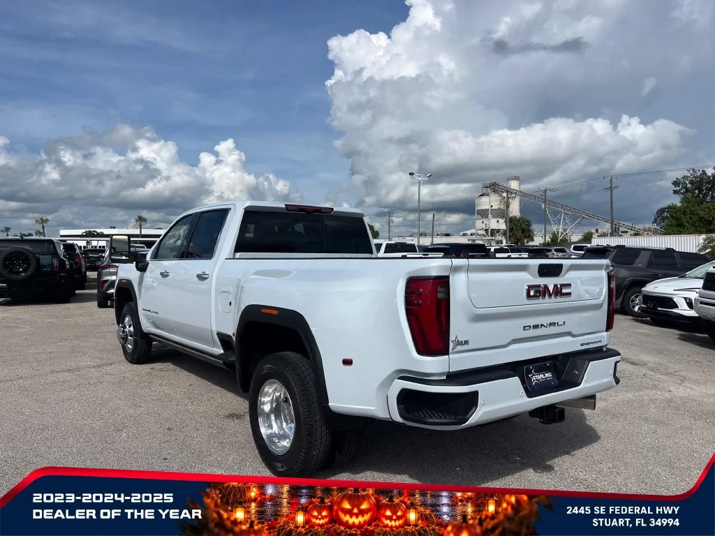 New 2026 Glacier White Tricoat GMC Denali DRW image 5