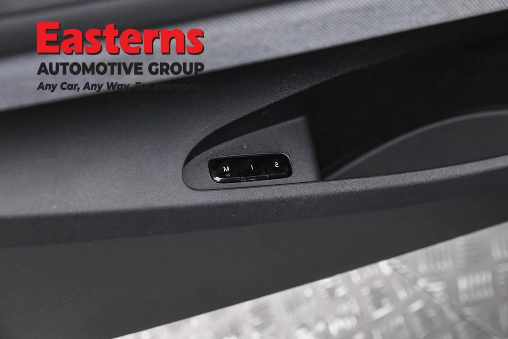 Used 2024 Blue Polestar Long Range Dual Motor image 20
